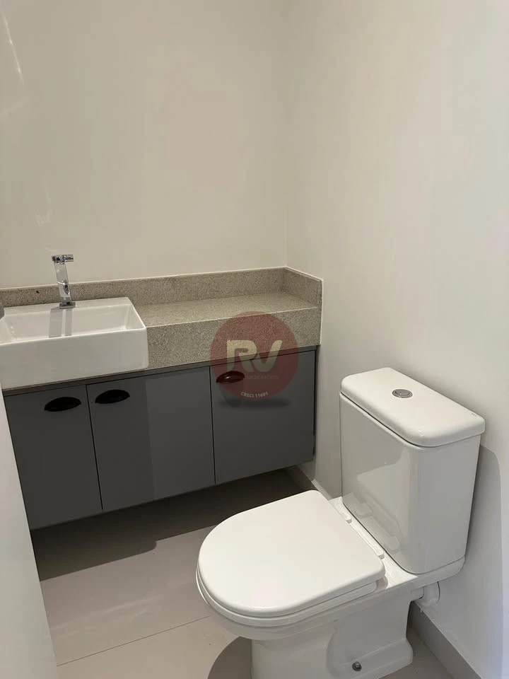 EDIFÍCIO TORRE FIRENZE - LOCAÇÃO - R$ 5.600,00 - SALA COMERCIAL  com 81,35 m2 útil - 02 garagens