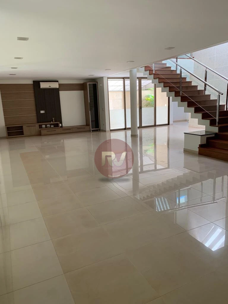 Imagens do imóveis CONDOMINIO ALPHAVILLE IMBUIAS - R$ 4.000.000,00