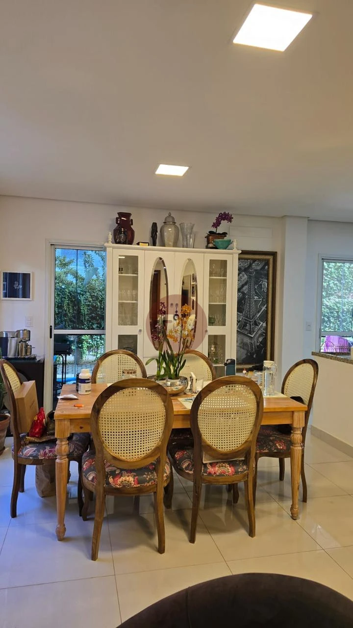 CONDOMÍNIO ROYAL MAISON - R$ 9.000,00