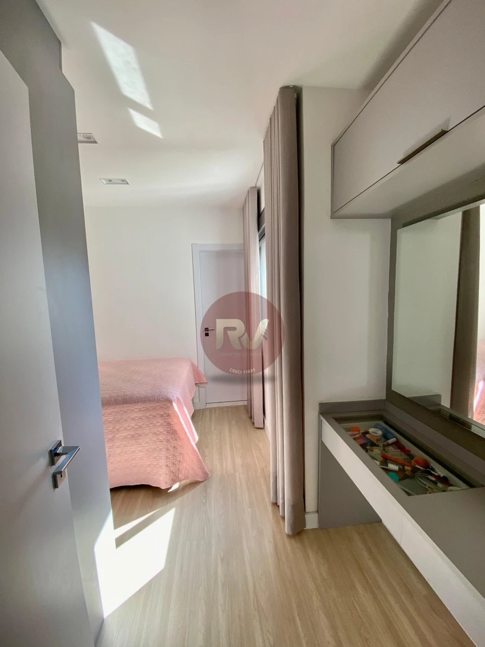 EDIFÍCIO HAUSE - GLEBA PALHANO - R$ 1.900.000,00