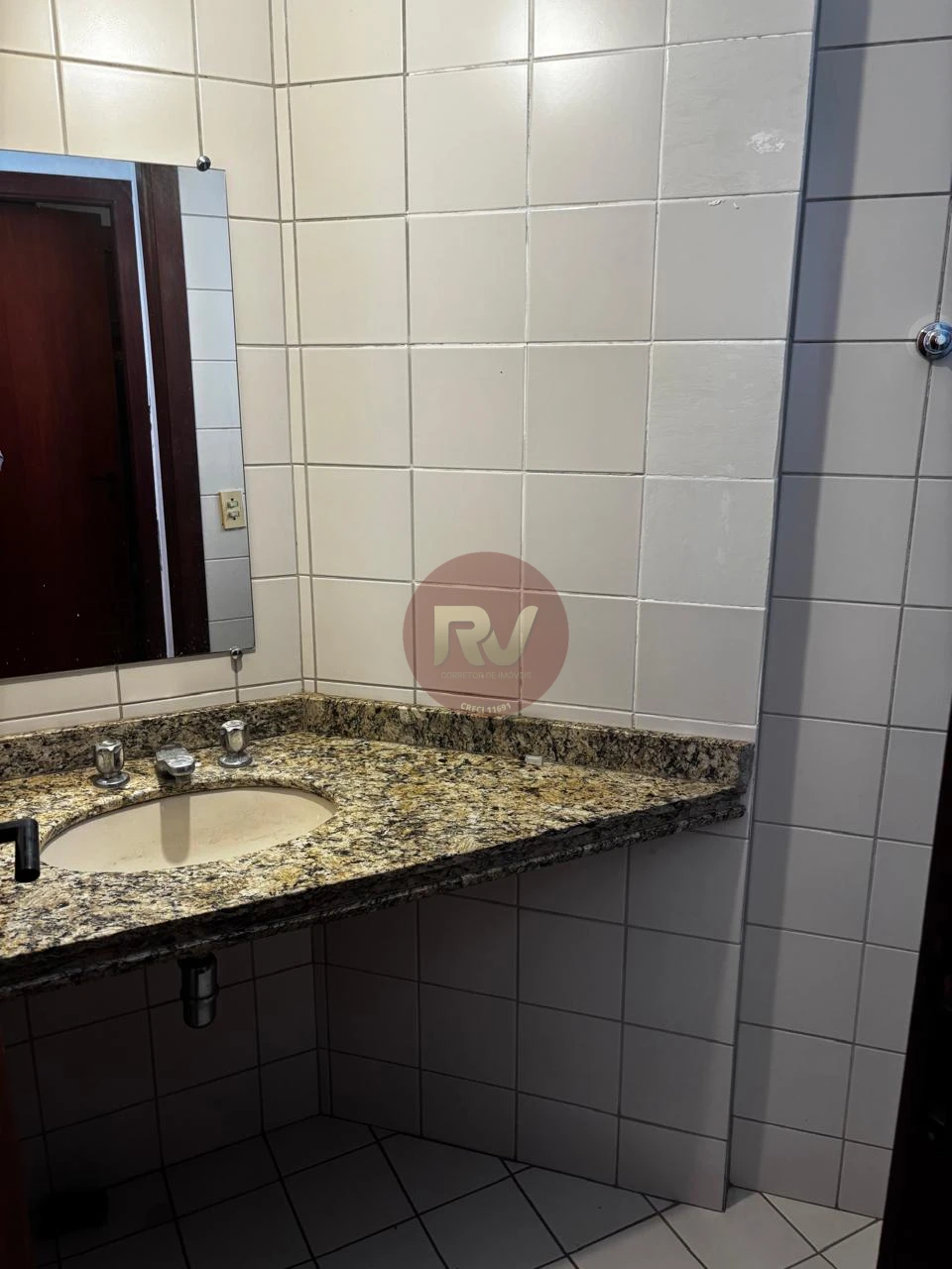 Imagens do imóveis EDIFÍCIO TOP LIFE - LOCAÇÃO - R$ 1.800,00 + Condomínio R$ 600,00 - 01  Quarto
