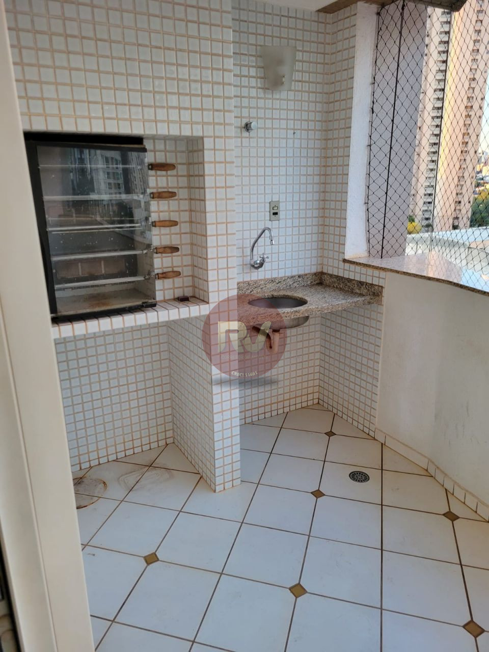 Imagens do imóveis EDIFICIO PORTAL DO LAGO - GLEBA PALHANO - ALUGA - R$ 3.300,00