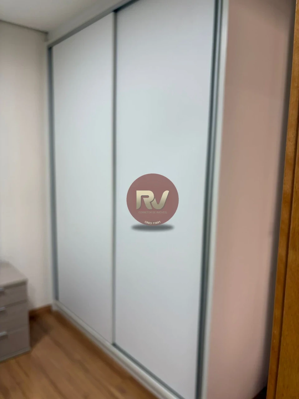 Imagens do imóveis Edifício Casa Milá - Locação - R$ 5.200,00 ou Venda - R$ 1.100.000,00