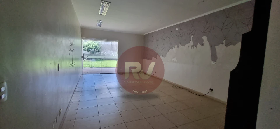 LOCAÇÃO COMERCIAL -R$ 11.000,00 - AV . SANTOS DUMONT - AEROPORTO