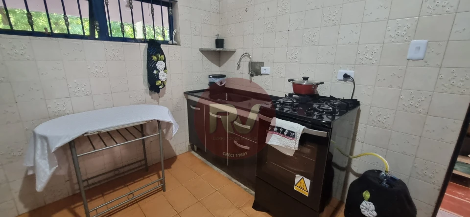 Imagens do imóveis LOCAÇÃO - R$ 2.900,00 - CASA TÉRREA - RUA MONTE CASTELO - PRÓXIMO AO LAGO IGAPÓ