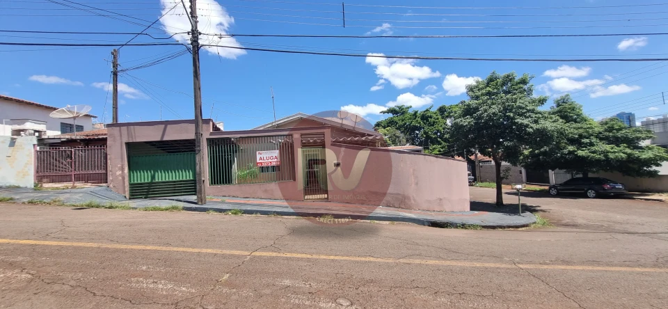 LOCAÇÃO CASA TÉRREA - JARDIM PRESIDENTE - R$1.900,00