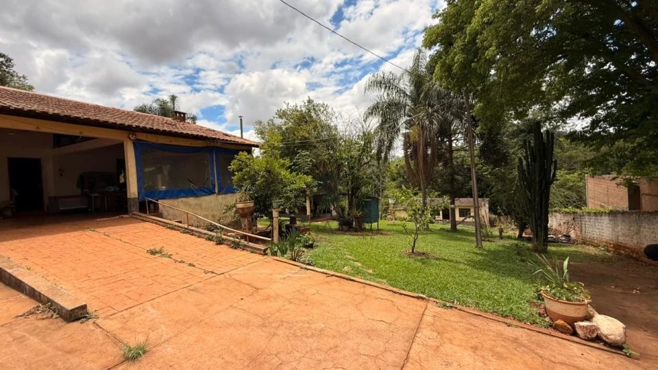 Imagens do imóveis CHÁCARA À VENDA EM LONDRINA