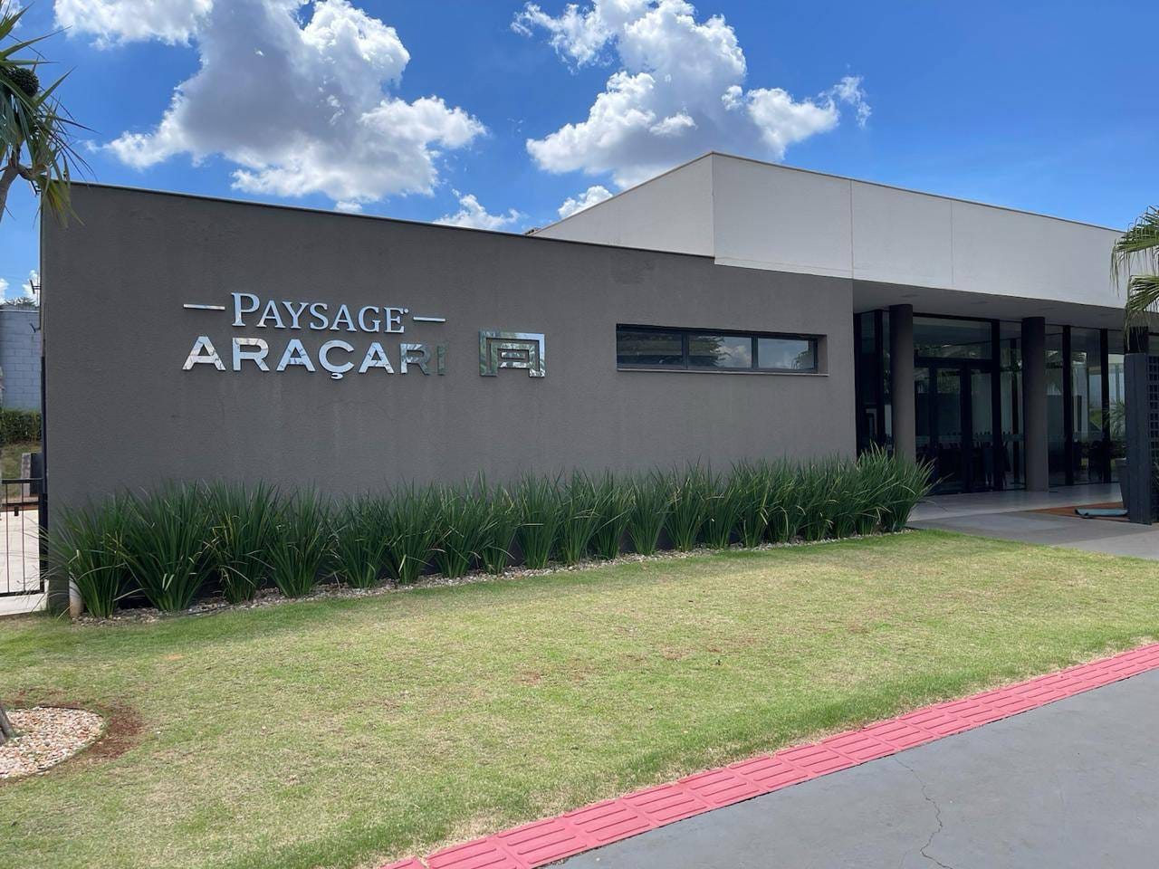 Imagens do imóveis Terreno à venda no Jardim Morumbi, Londrina, PR