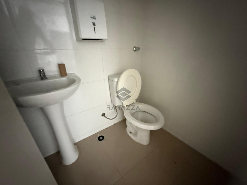 Imagens do imóveis PRÉDIO COMERCIAL PARA LOCAÇÃO | ZONA LESTE - PRÓXIMO À AV. SÃO JOÃO | LONDRINA/PR