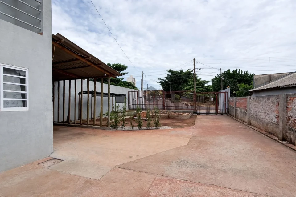 Imagens do imóveis Casa comercial e residencial à venda – Jd. Tókio