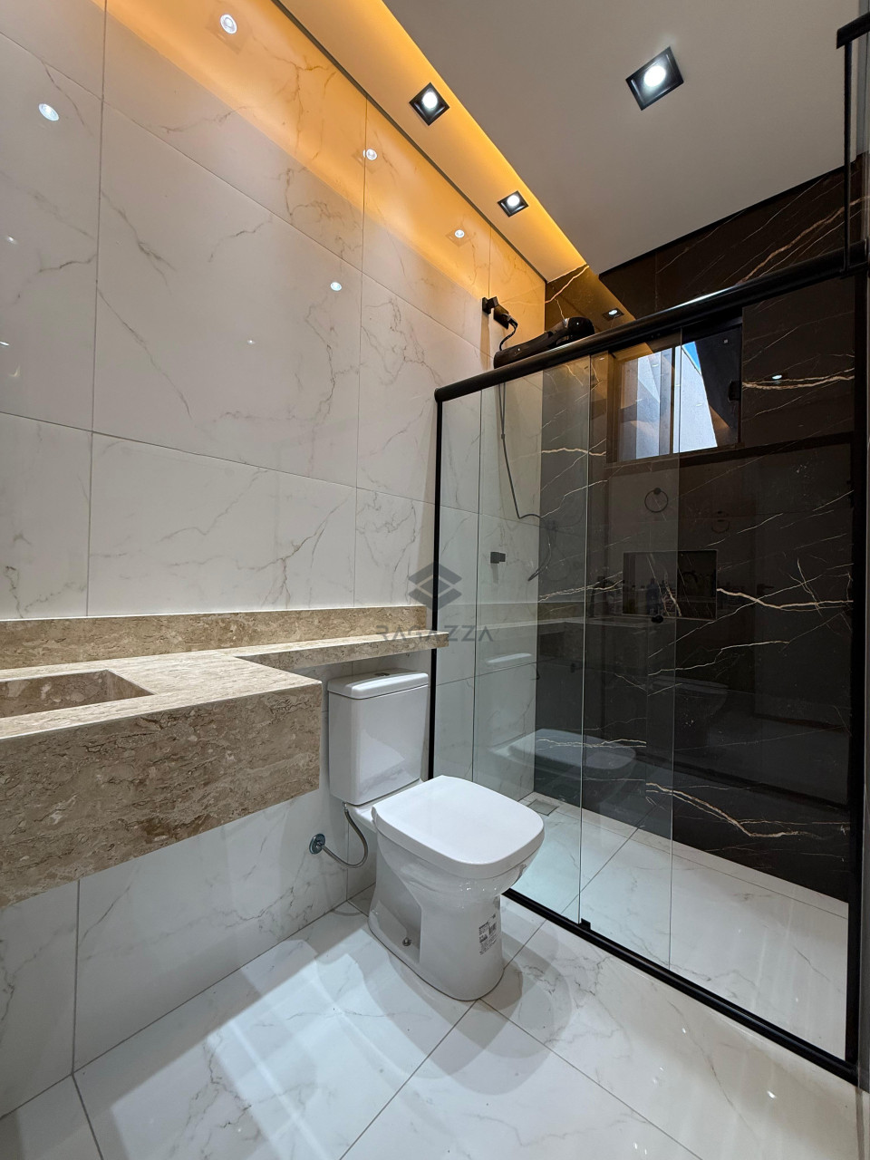 CASA NOVA À VENDA NO JARDIM TENERIFE – CONFORTO E ELEGÂNCIA!