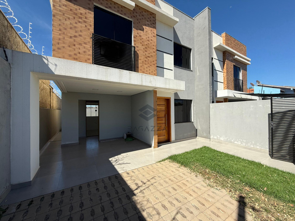 Sobrado à venda no Columbia, zona oeste de Londrina, PR