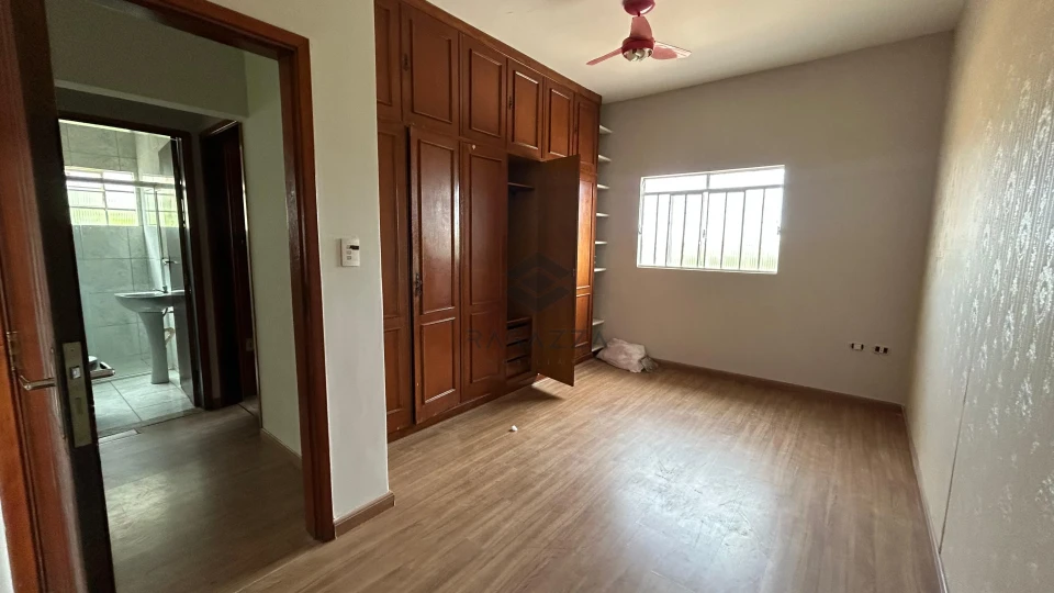 Imagens do imóveis CASA COMPLETA PARA LOCAÇÃO – BAIRRO BANCÁRIOS