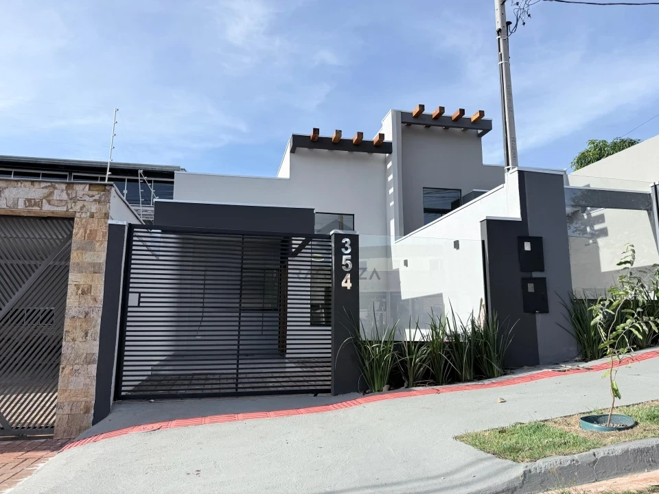 Imagens do imóveis Casa Moderna e Sofisticada à Venda