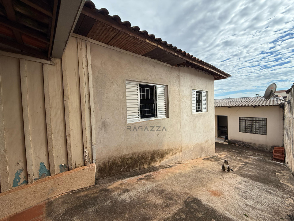 Casa à venda na região Oeste de Londrina