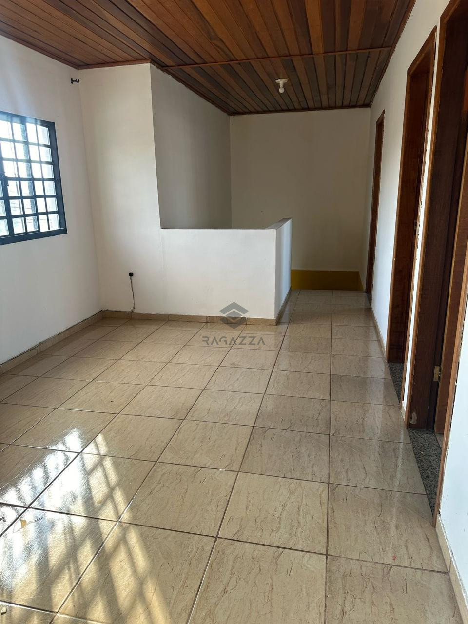 SOBRADO à venda no Jardim Maria Luiza, Londrina
