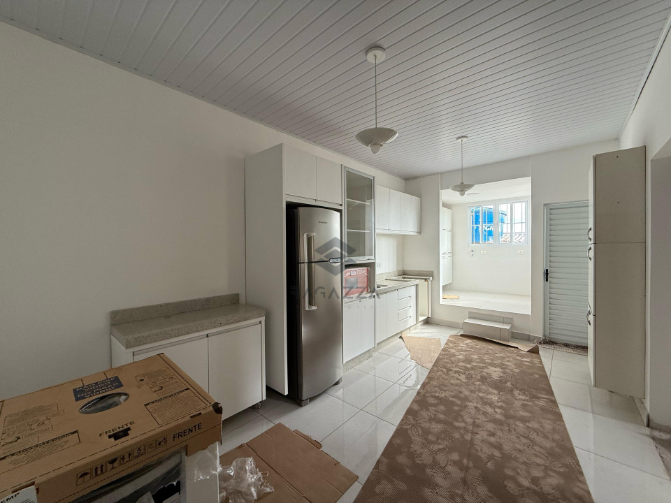 Casa à venda na região Oeste de Londrina