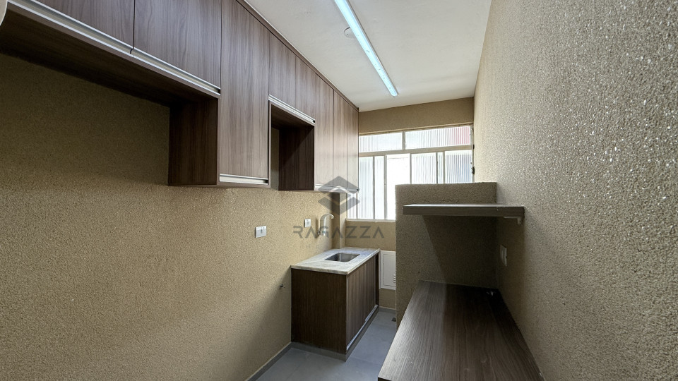 Apartamento à venda no Edifício Marajuara, Londrina, PR