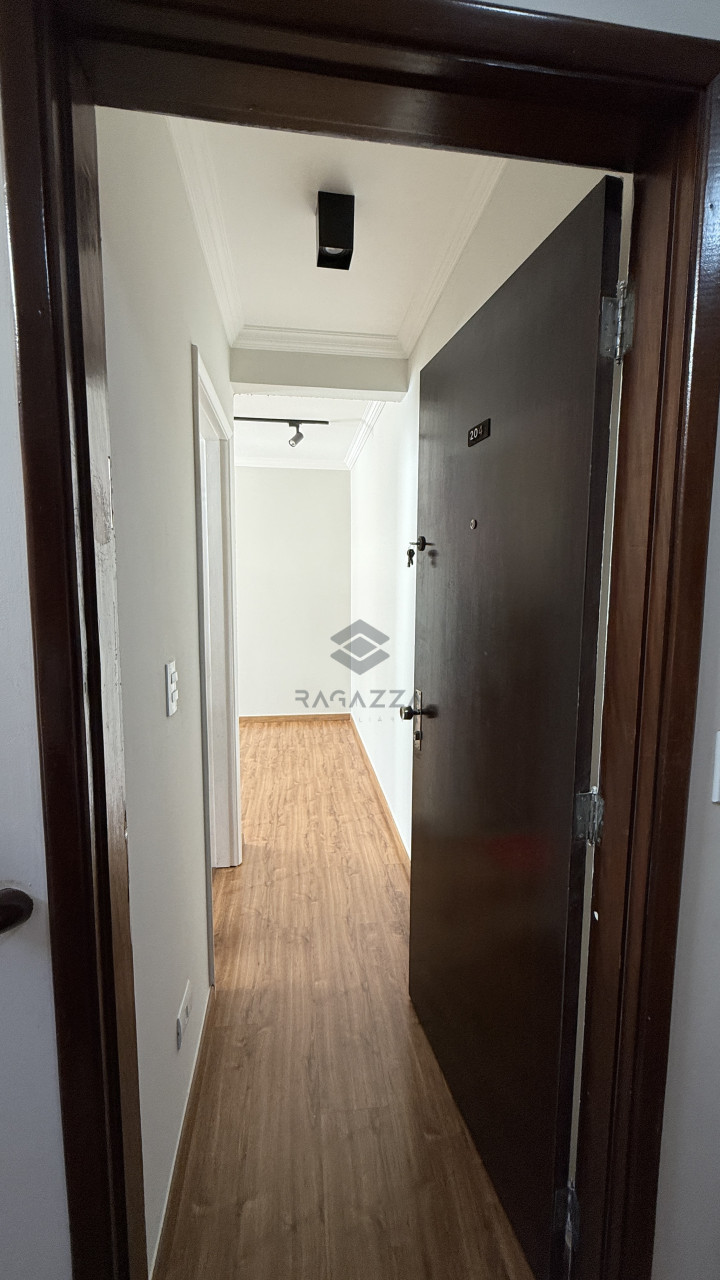 Apartamento à venda no Edifício Marajuara, Londrina, PR