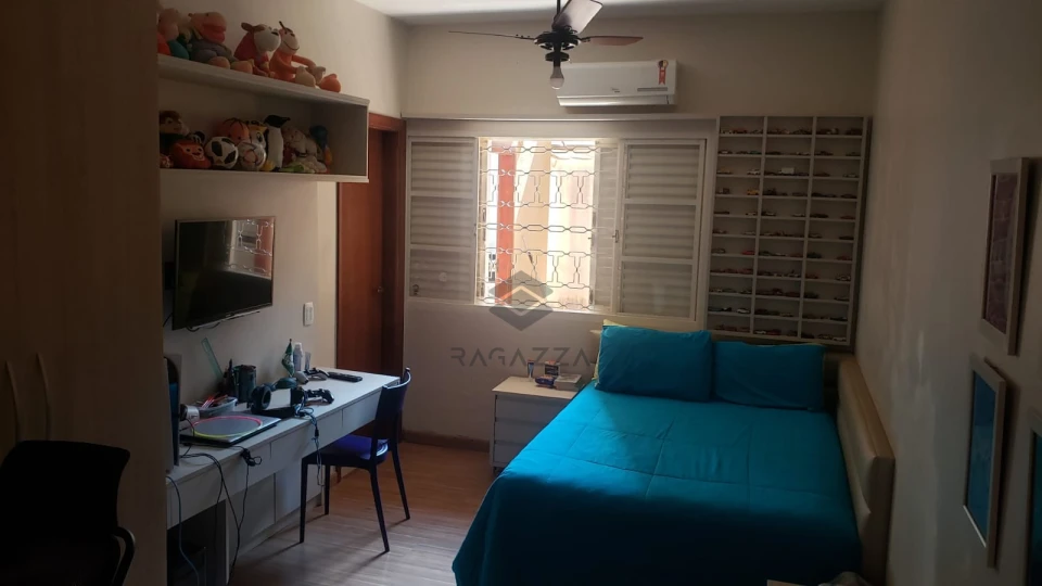 Imagens do imóveis Casa de Alto Padrão à Venda em Londrina