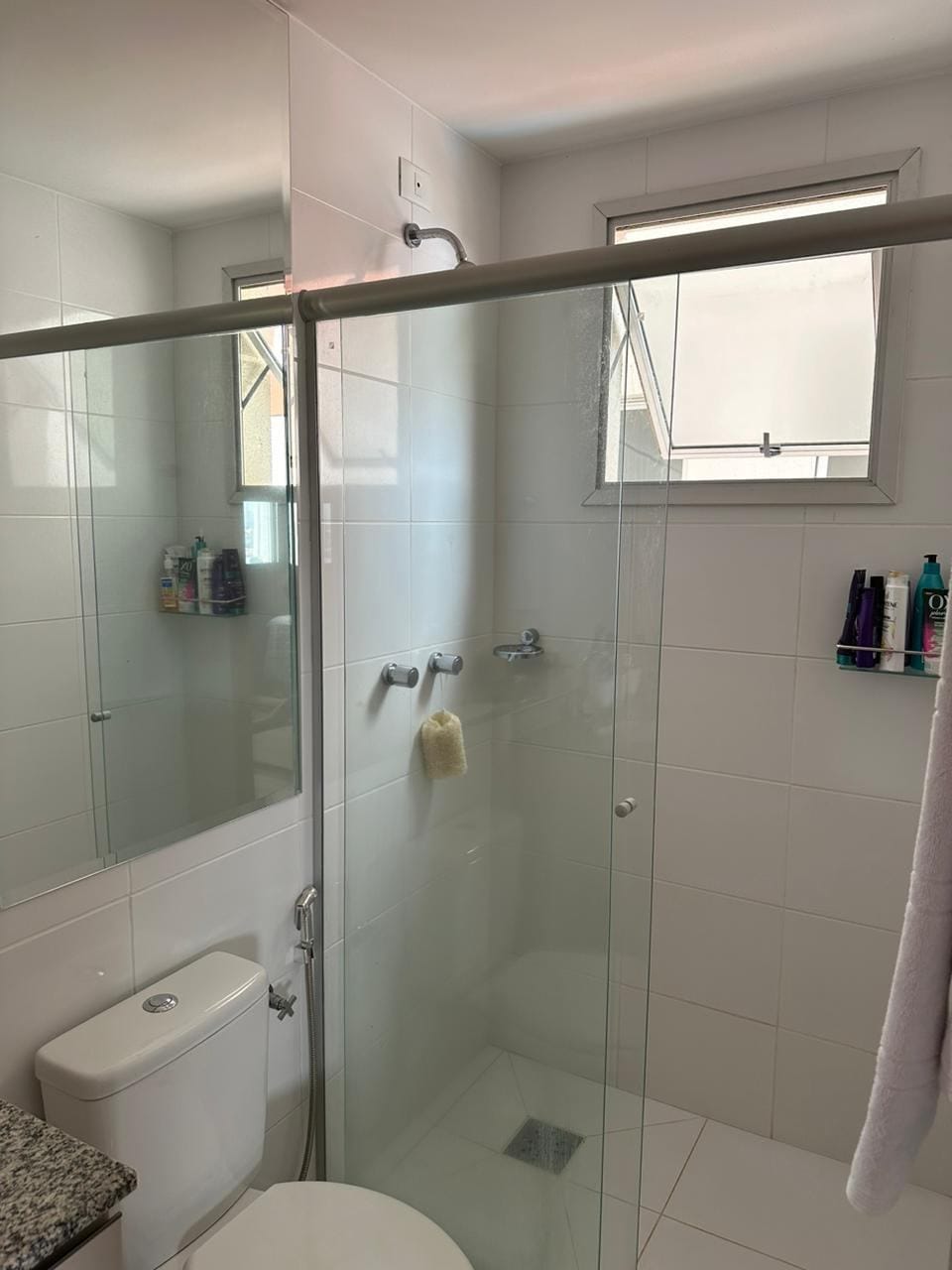 Imagens do imóveis Apartamento mobiliado à venda, Bela Suiça, Londrina, PR