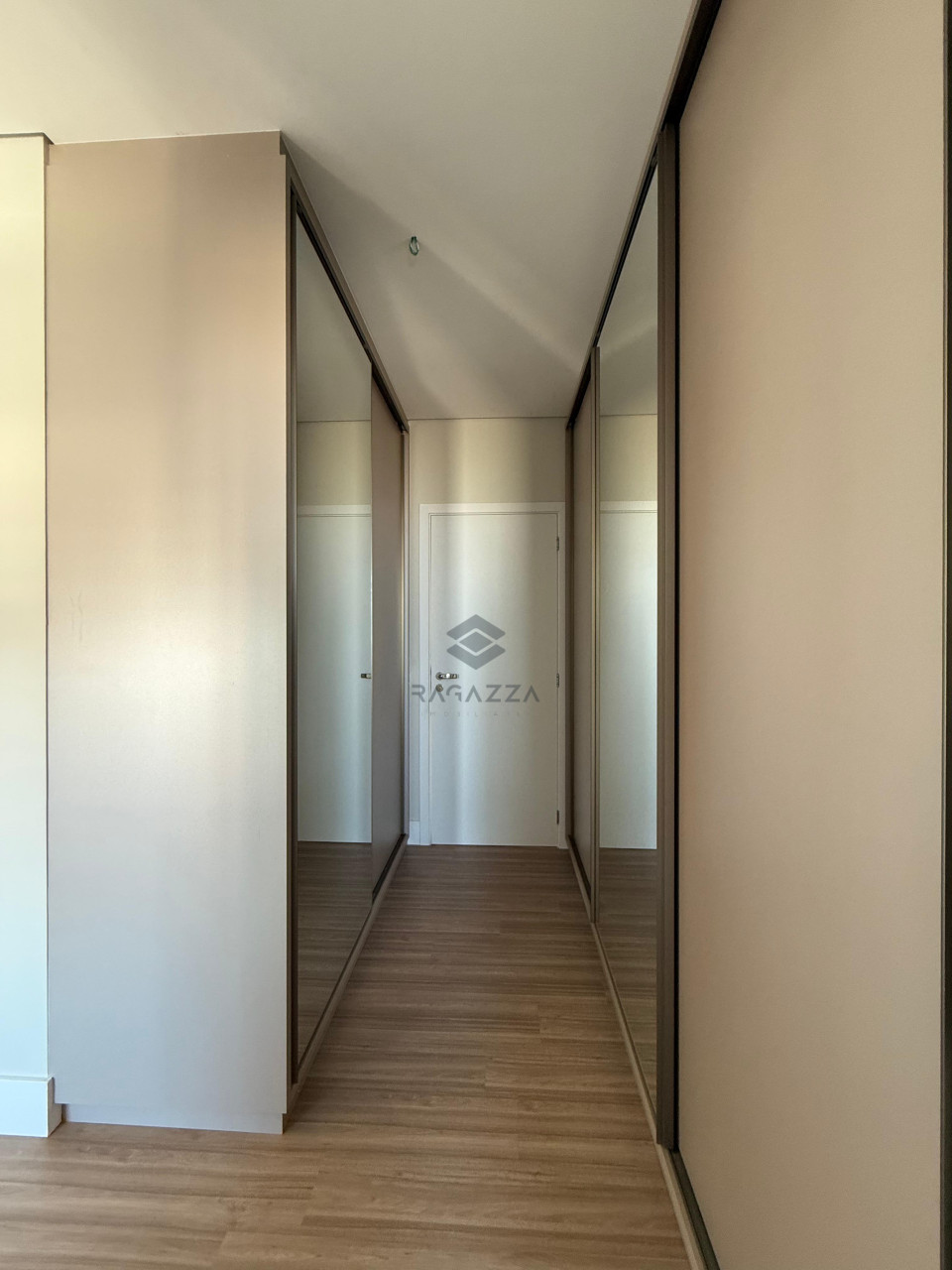 Imagens do imóveis Apartamento Novo de Alto Padrão no Centro de Cambé