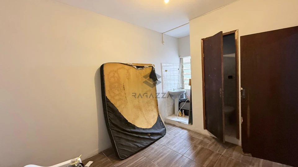 Imagens do imóveis CASA COMPLETA PARA LOCAÇÃO – BAIRRO BANCÁRIOS