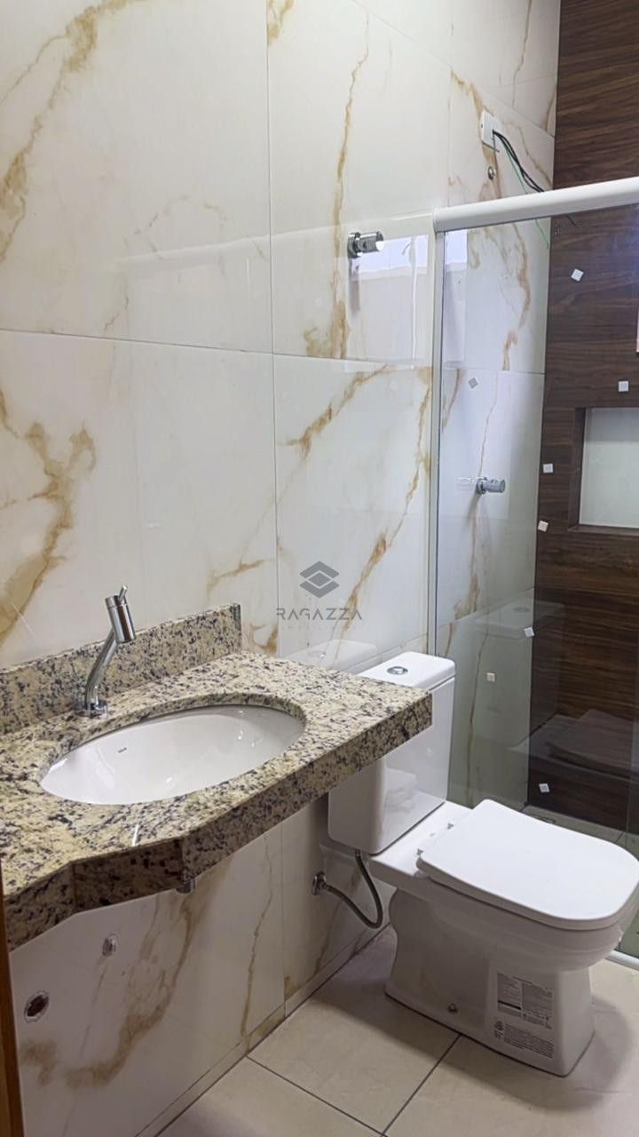 SOBRADO à venda no Jardim Maria Luiza, Londrina