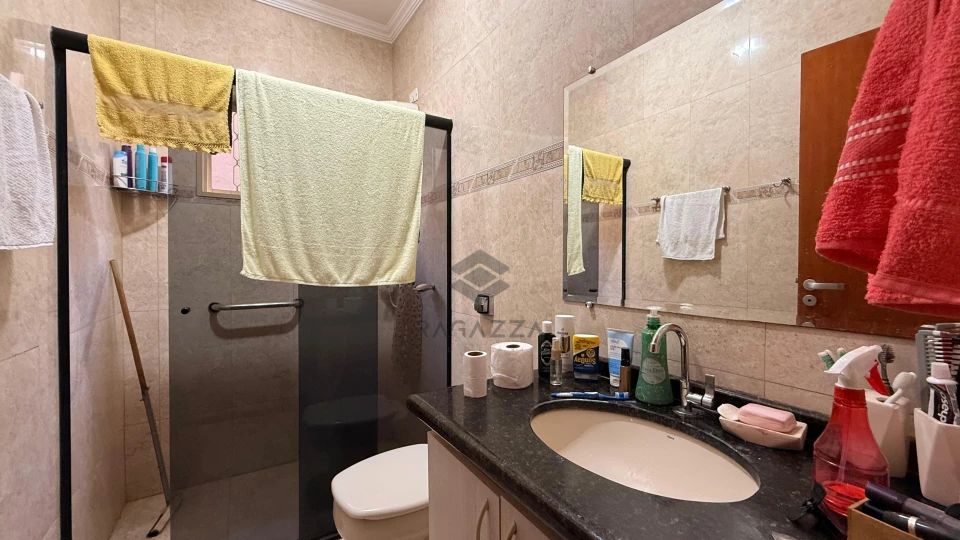 Imagens do imóveis CASA COM EDÍCULA À VENDA – ZONA LESTE, PRÓXIMO AO AEROPORTO