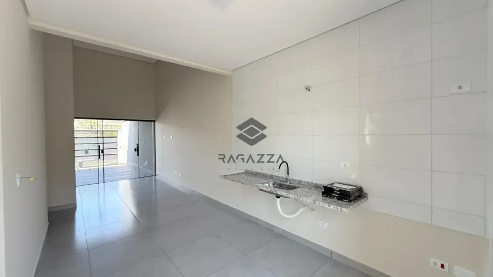 Imagens do imóveis Casas Geminadas à venda