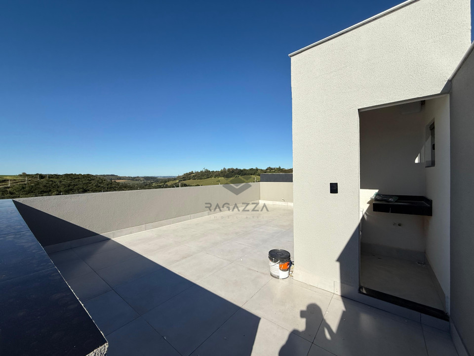 CASA NOVA À VENDA NO JARDIM TENERIFE – CONFORTO E ELEGÂNCIA!