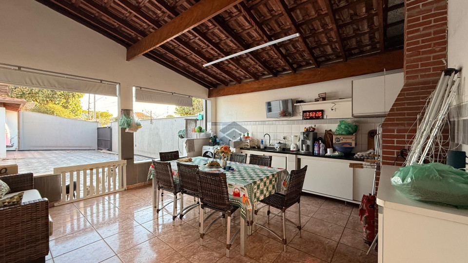 Casa à Venda – Bairro Coliseu | Londrina