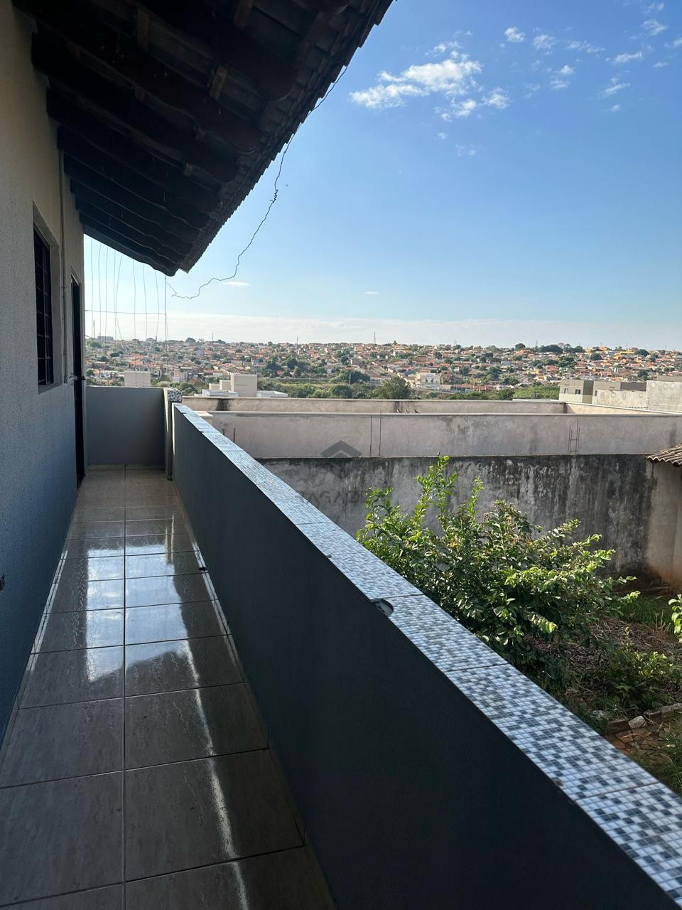 SOBRADO à venda no Jardim Maria Luiza, Londrina