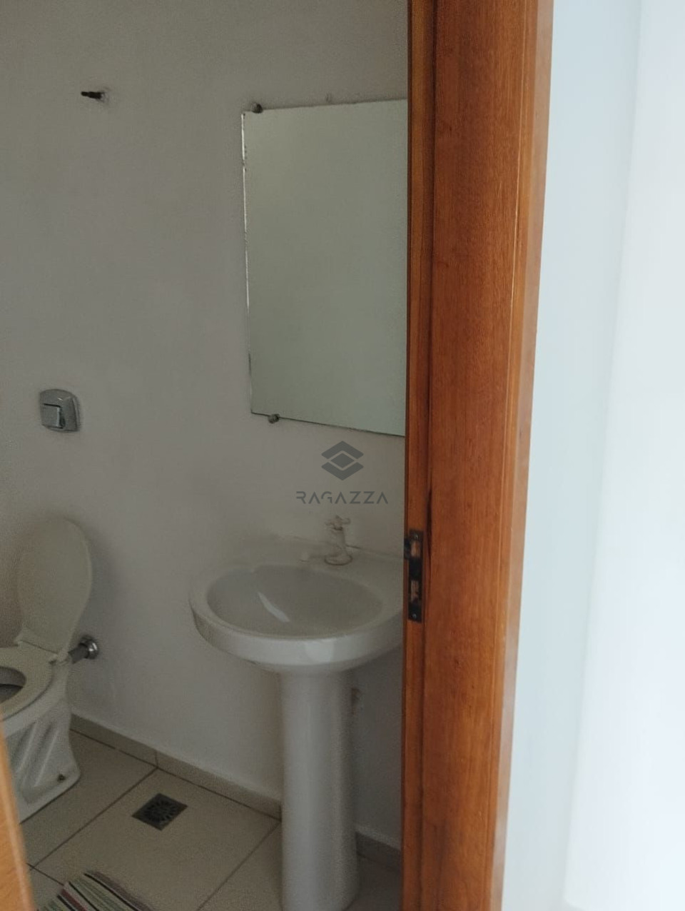 Sobrado comercial à venda no Jd Chamonix, Londrina, PR