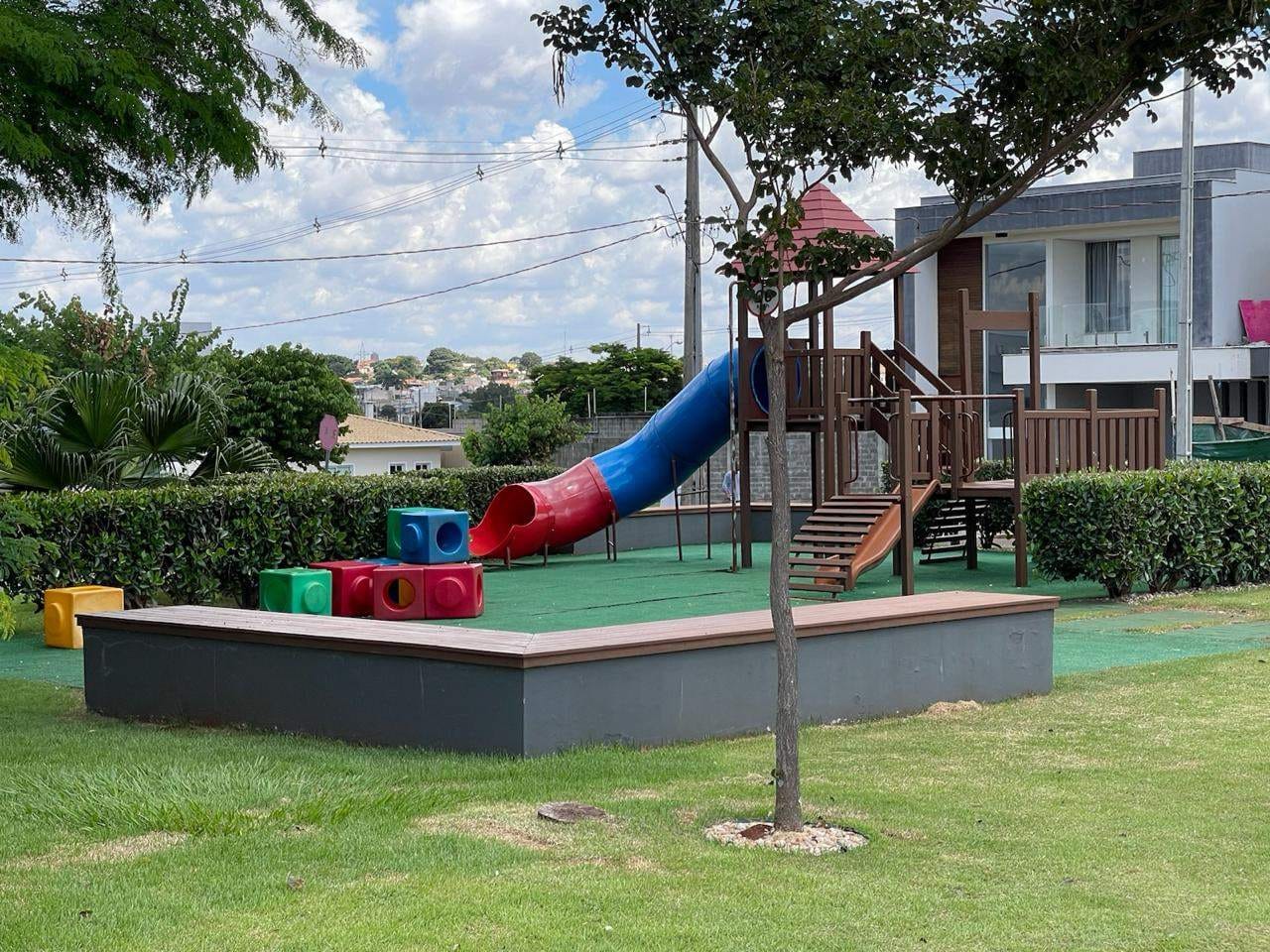 Imagens do imóveis Terreno à venda no Jardim Morumbi, Londrina, PR