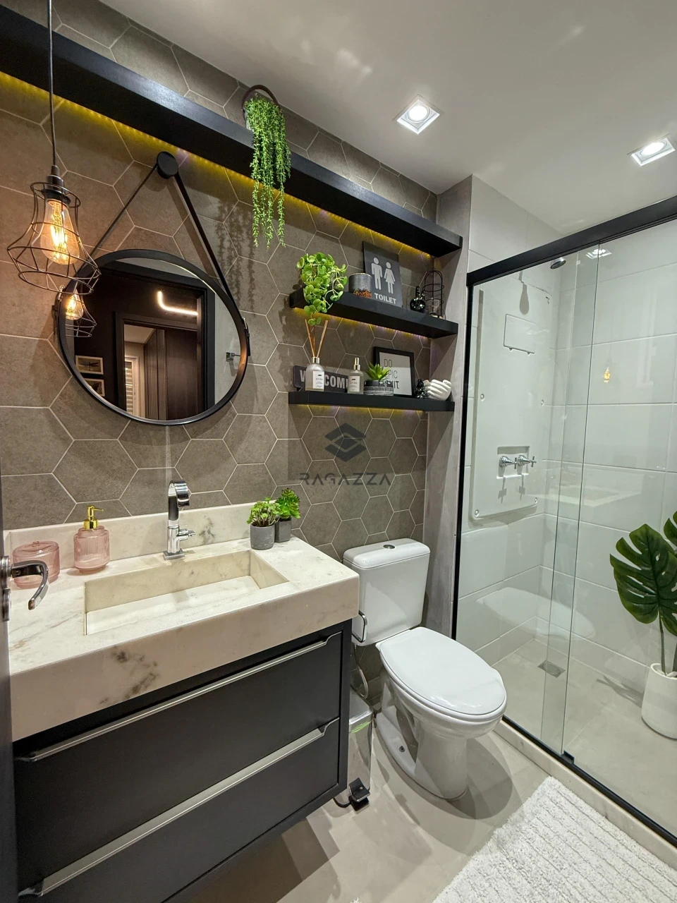 Imagens do imóveis Apartamento semimobiliado à venda – Solar Mirador