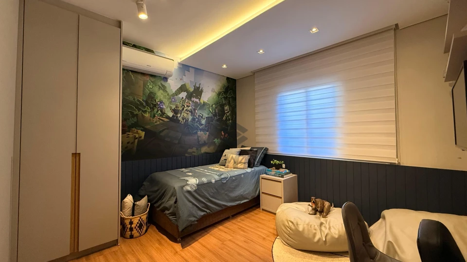 Imagens do imóveis Casa de Alto Padrão à Venda na Região Oeste