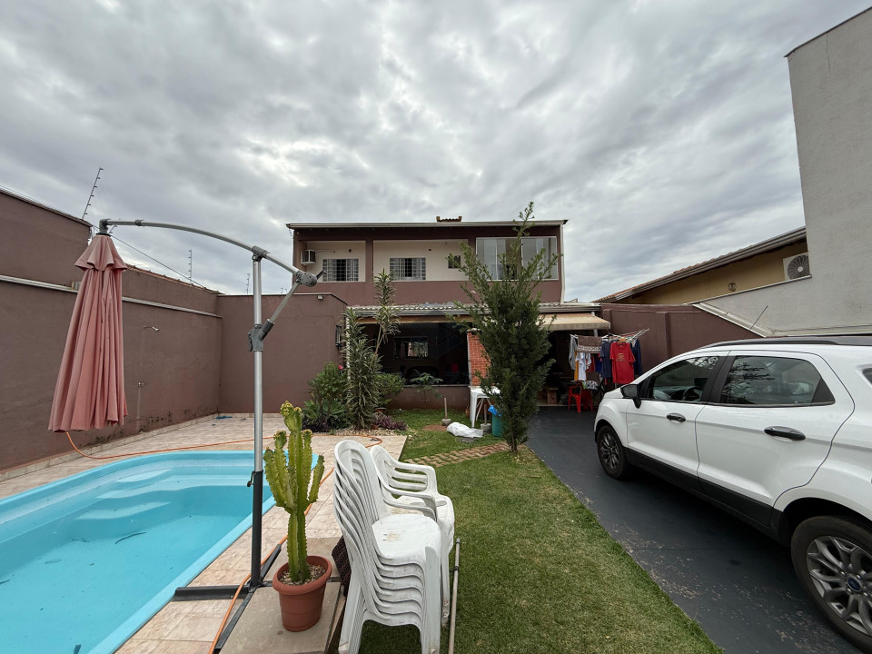 Casa à Venda – Jardim São Tomás, Zona Oeste de Londrina