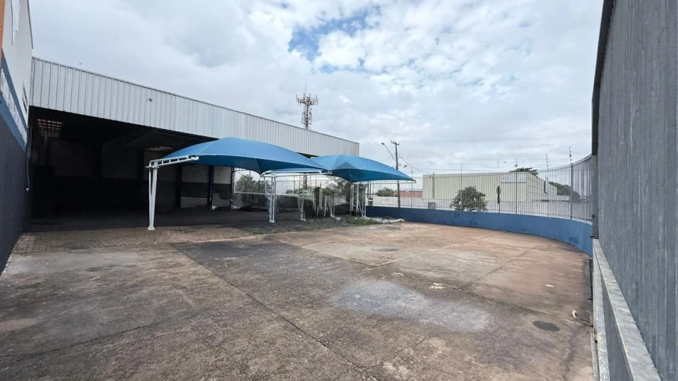 Imagens do imóveis GALPÃO ABERTO / PÁTIO PARA LOCAÇÃO – ZONA OESTE DE LONDRINA
