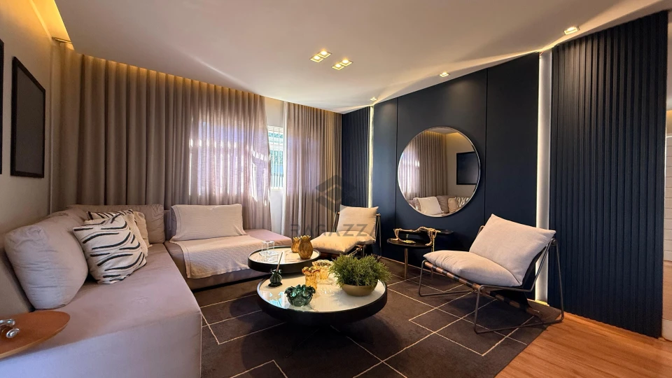 Imagens do imóveis Casa de Alto Padrão à Venda na Região Oeste