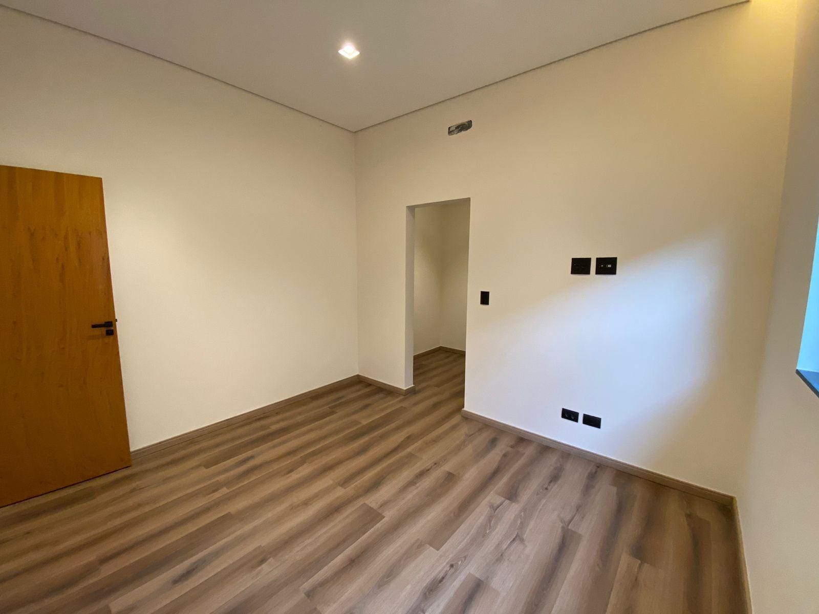 Imagens do imóveis Casa padrão à Venda, Tarobá, Londrina, PR