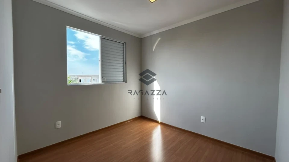 Apartamento semimobiliado à venda – Condomínio Laguna di Córdoba