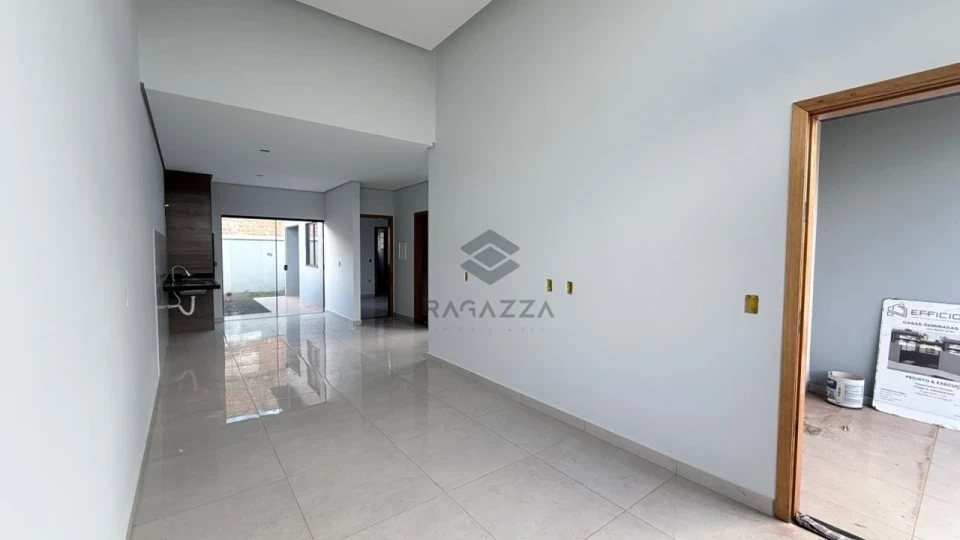 Casa geminada à venda – Jardim Verona