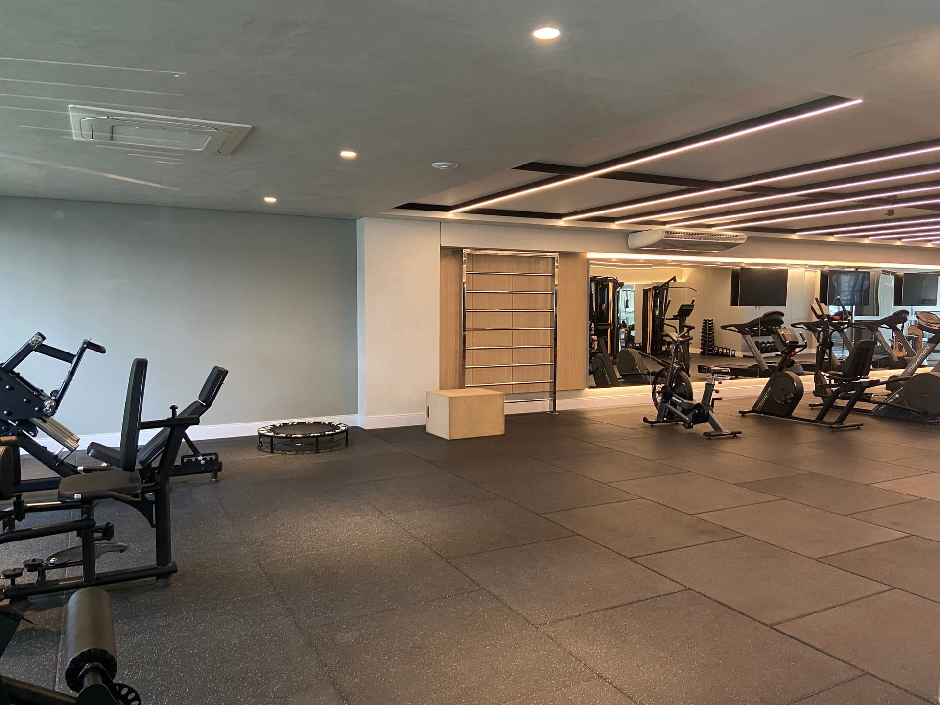 Imagens do imóveis Apartamento no Edificio Epic, Gleba Palhano, Londrina, PR