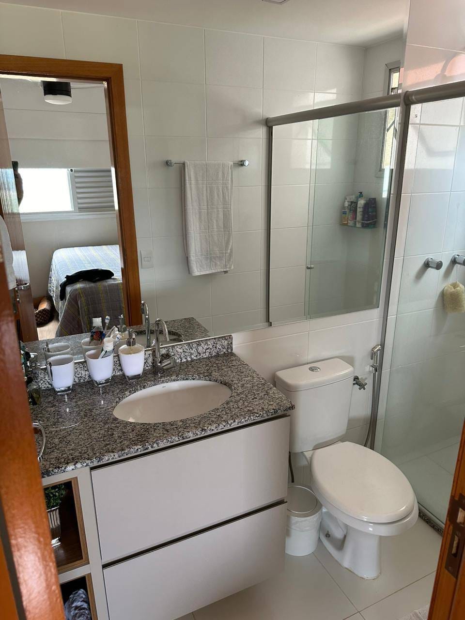 Imagens do imóveis Apartamento mobiliado à venda, Bela Suiça, Londrina, PR