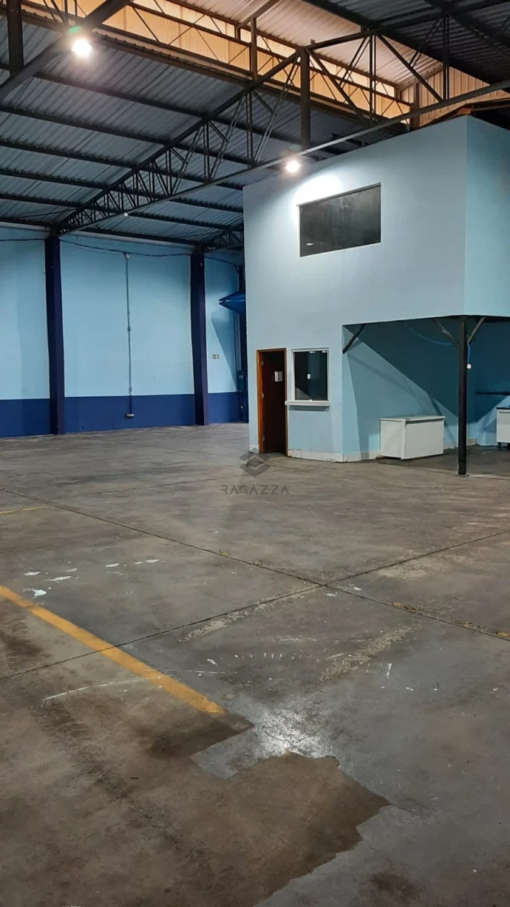 Imagens do imóveis BARRACÃO PARA LOCAÇÃO – EXCELENTE ESTRUTURA