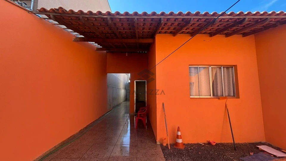 Imagens do imóveis Casa geminada à venda – Jd. Montecatini