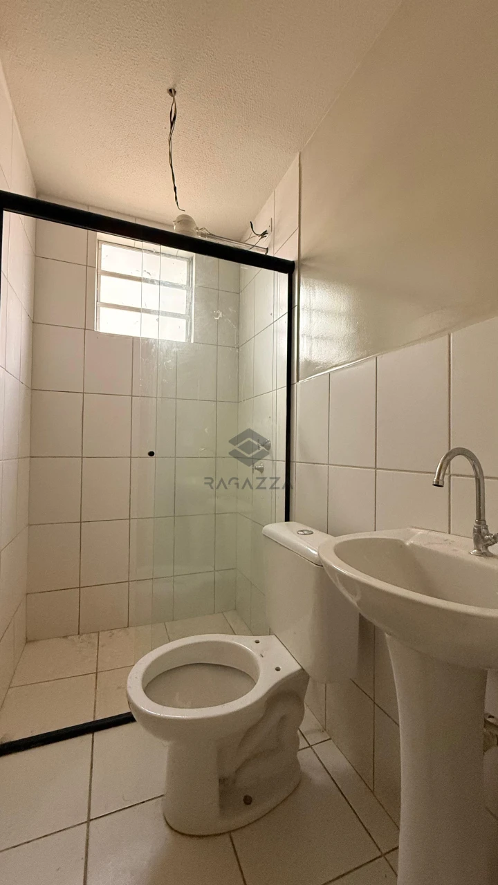 Apartamento à Venda em Cambé no condomínio Spazio Luminis