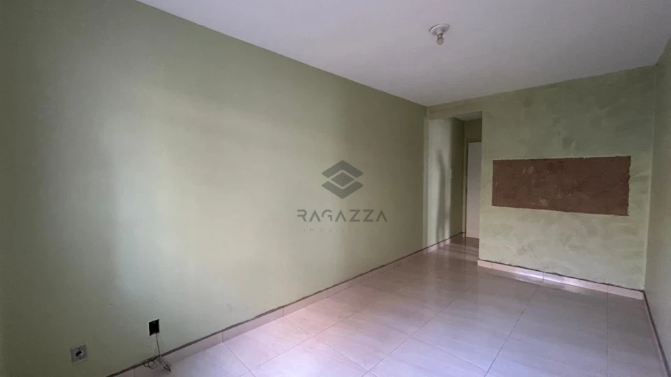 Apartamento à venda – Cidade Industrial II