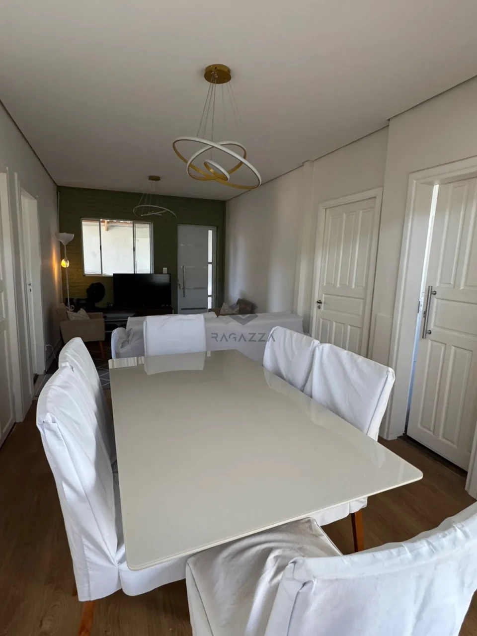 Casa à venda na Vila Brasil, Londrina, PR